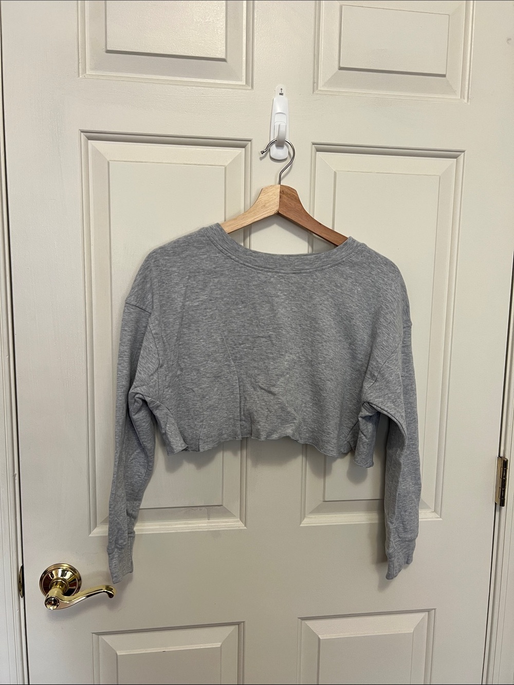Zara Gray Cropped Long-Sleeve Sweatshirt